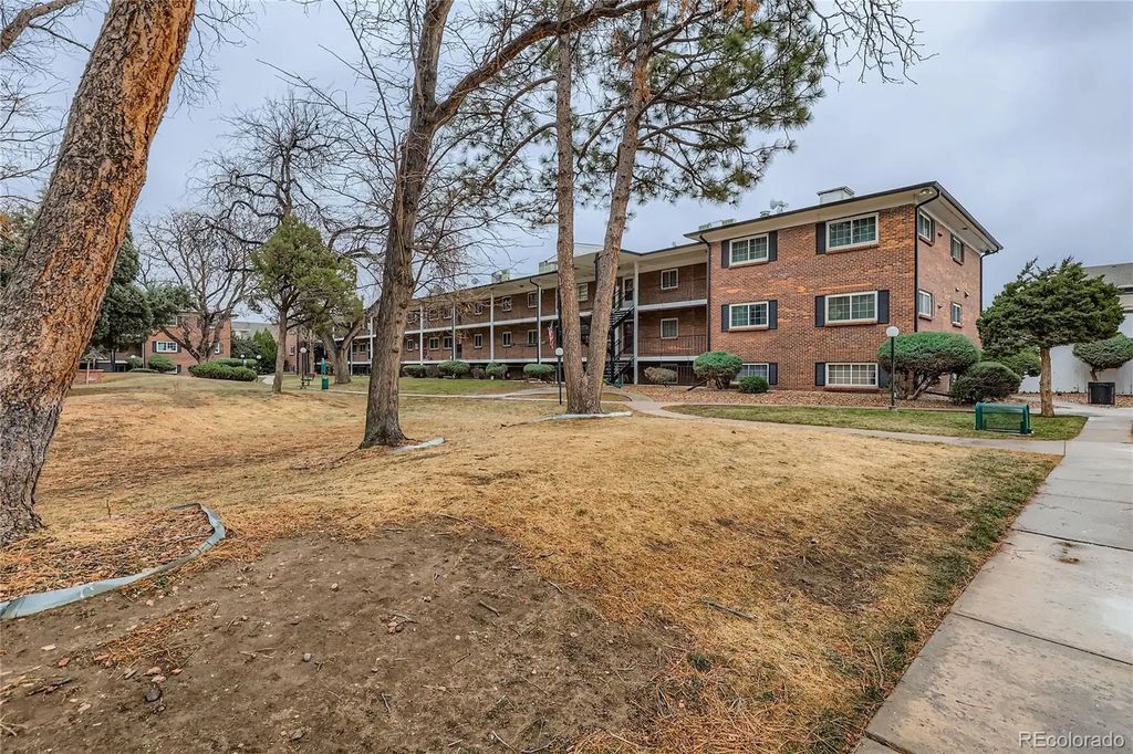 6800 E Tennessee Avenue 471, Denver