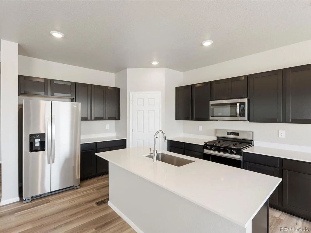 538 98th Avenue, Greeley