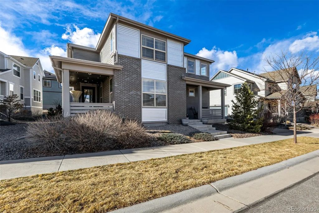 9781 Bennett Peak Street, Littleton
