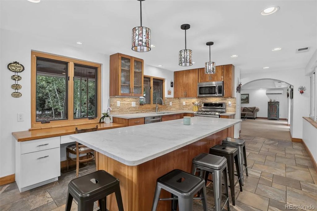 445 Garland Street, Lakewood