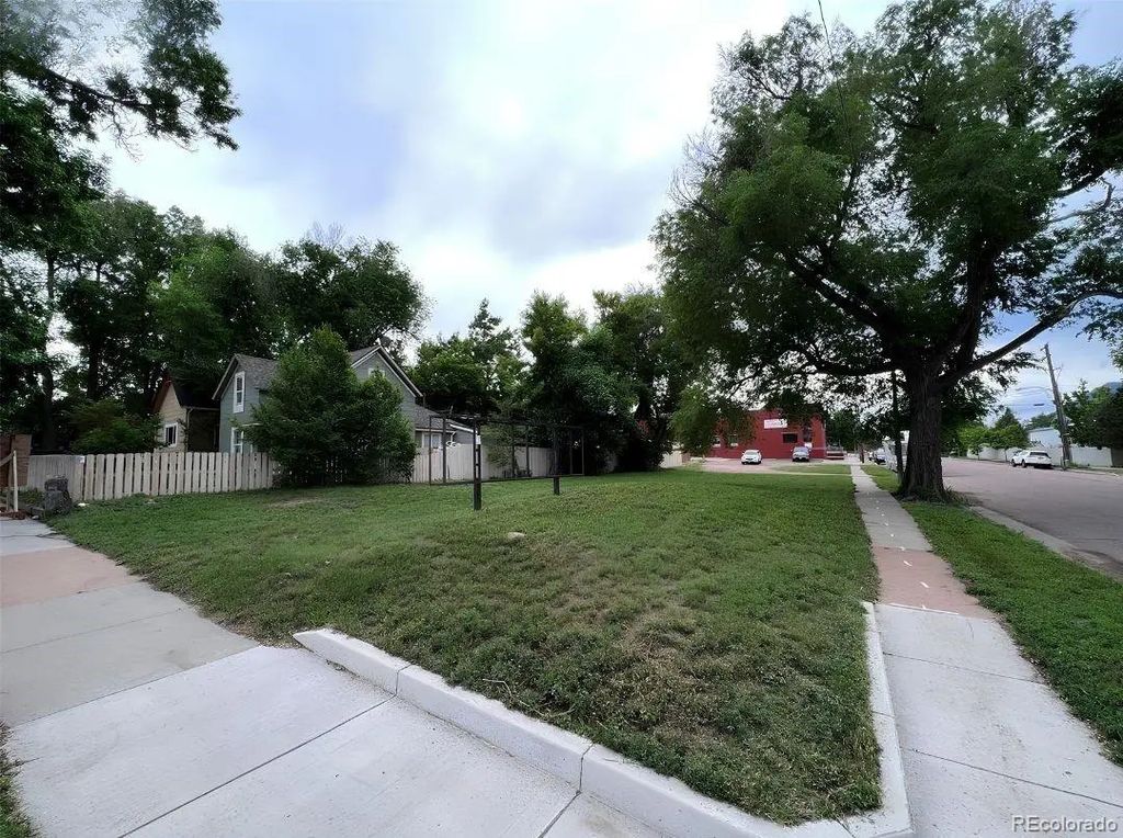 703 E Costilla Street, Colorado Springs