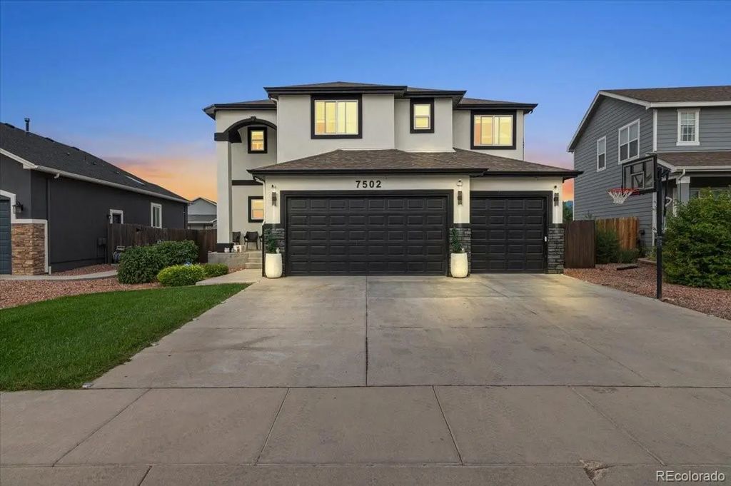 7502 Peachleaf Drive, Colorado Springs