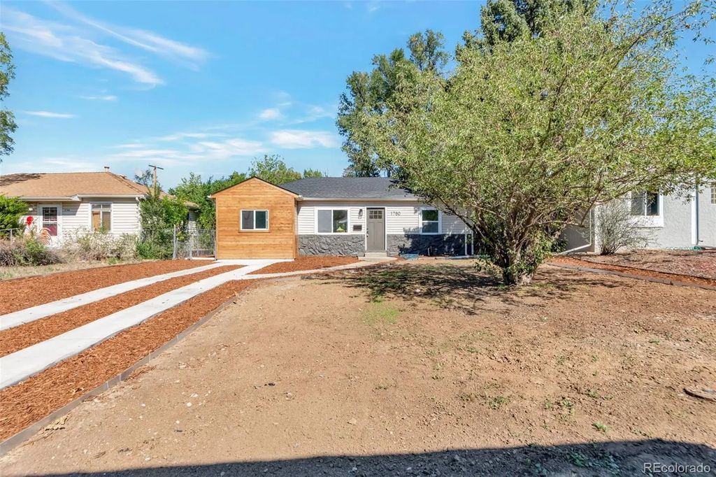 1780 Nome Street, Aurora