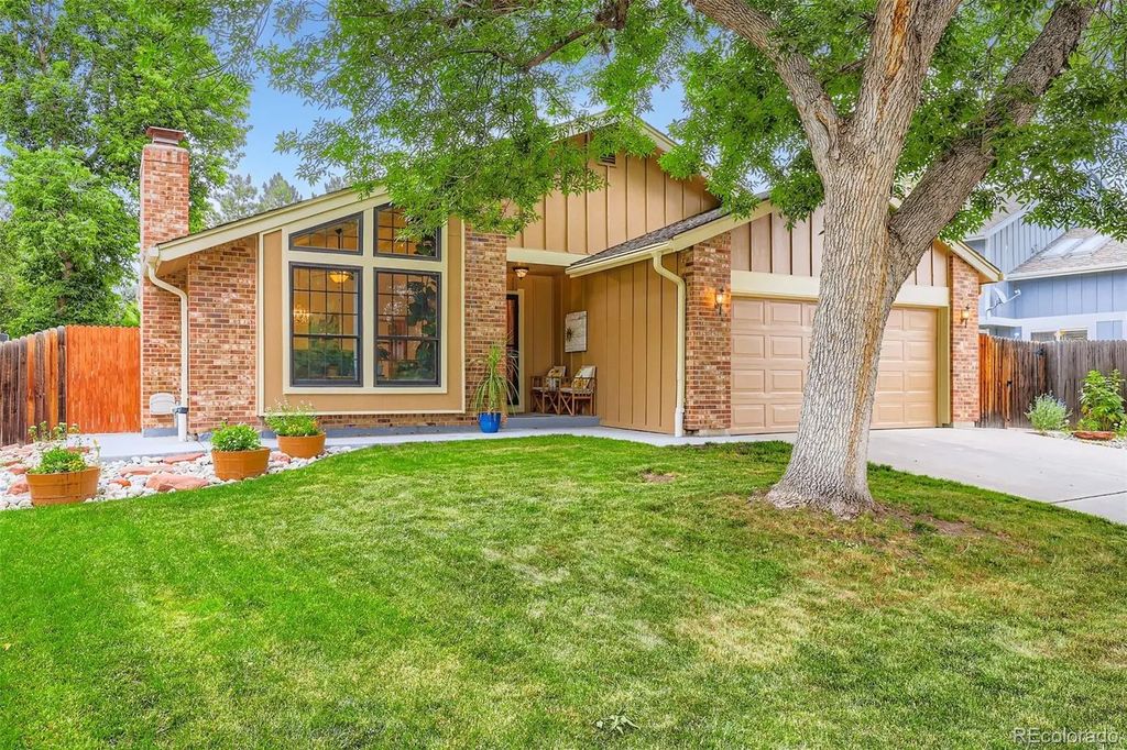 8845 W 81st Drive, Arvada