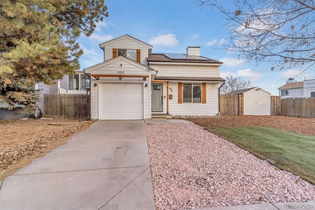 3082 S Truckee Street, Aurora