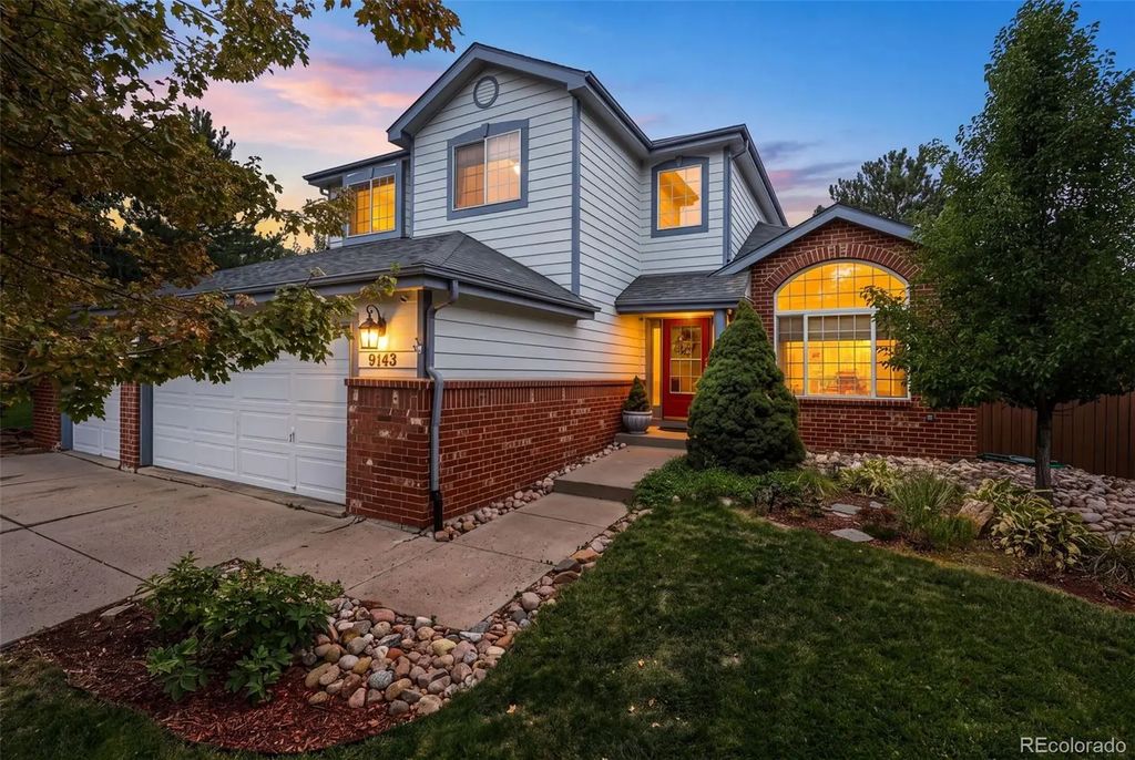 9143 Lark Sparrow Place, Highlands Ranch