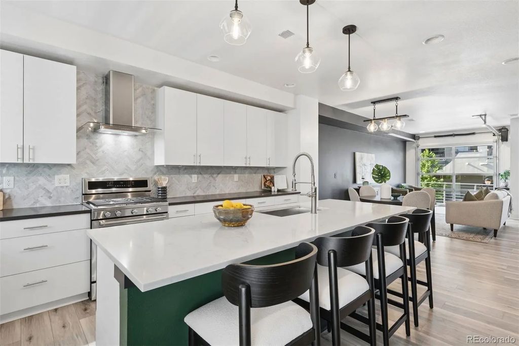 3855 E Cedar Avenue, Denver