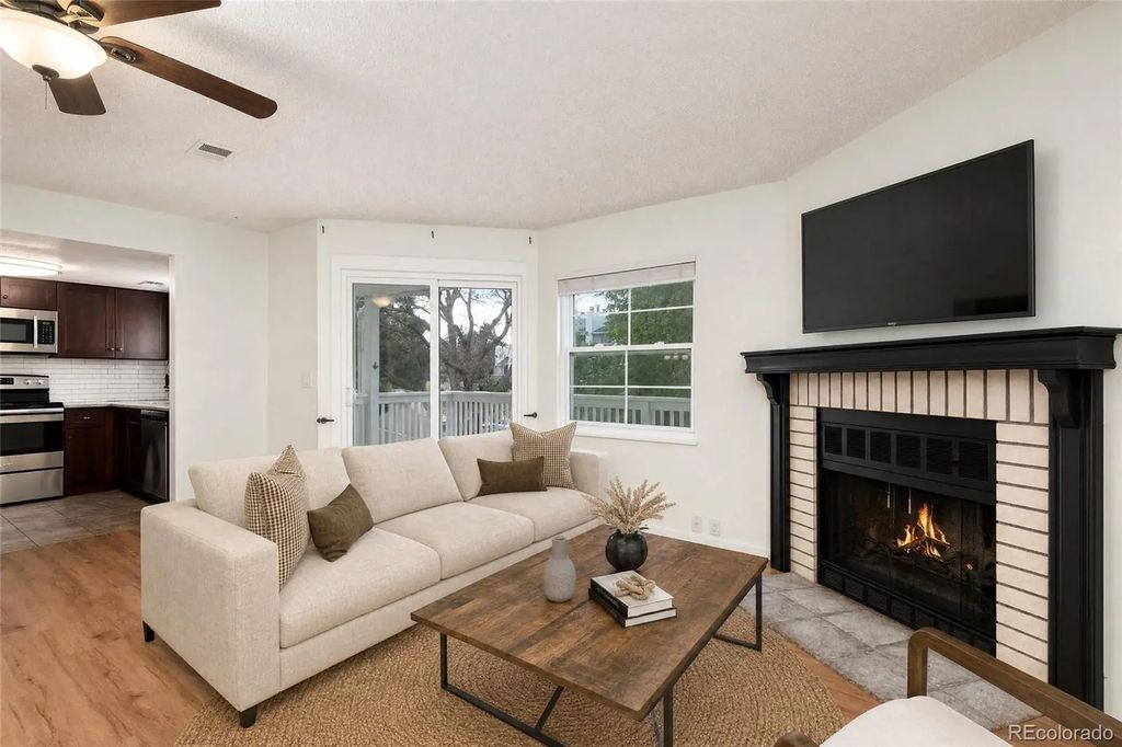 12513 E Pacific Circle D, Aurora