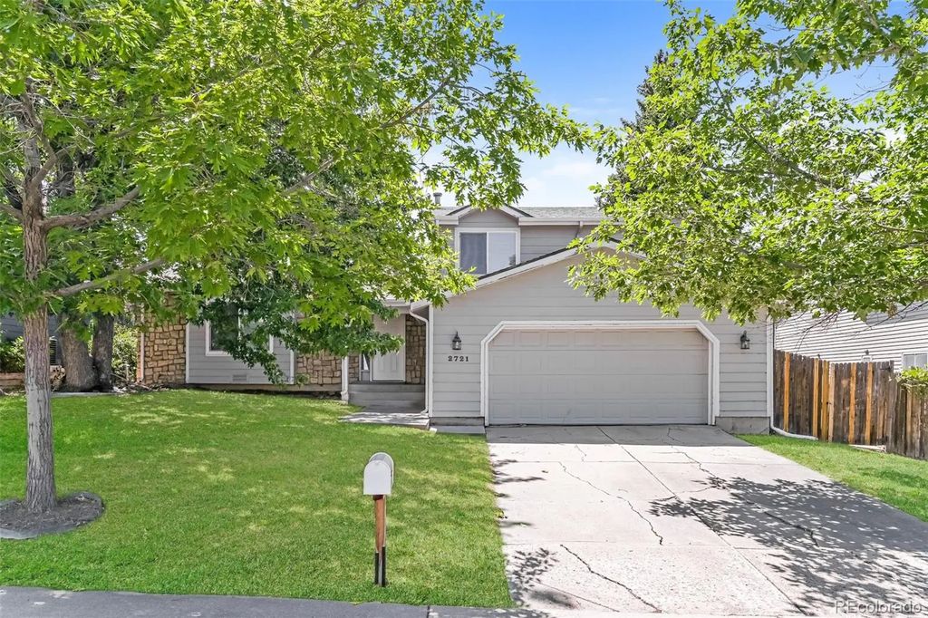 2721 S Salida Way, Aurora