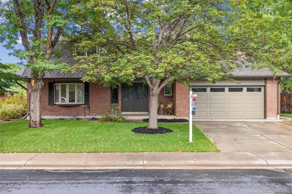 9329 W Baltic Drive, Lakewood