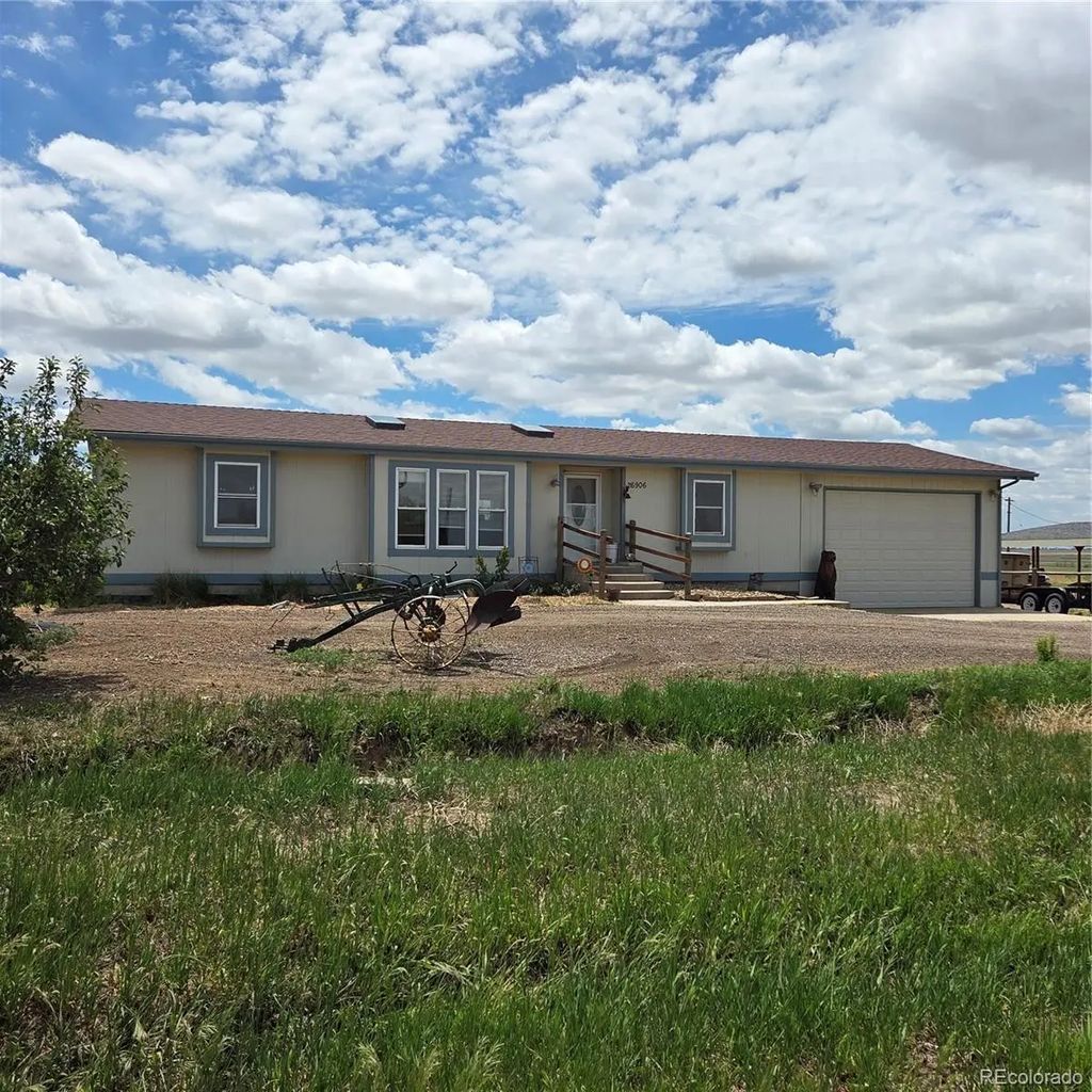26906 County Road 20, Keenesburg