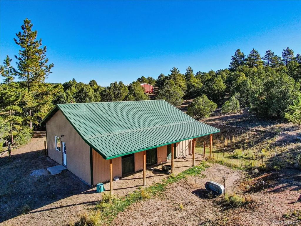 159 Falling Rock Road, Cotopaxi