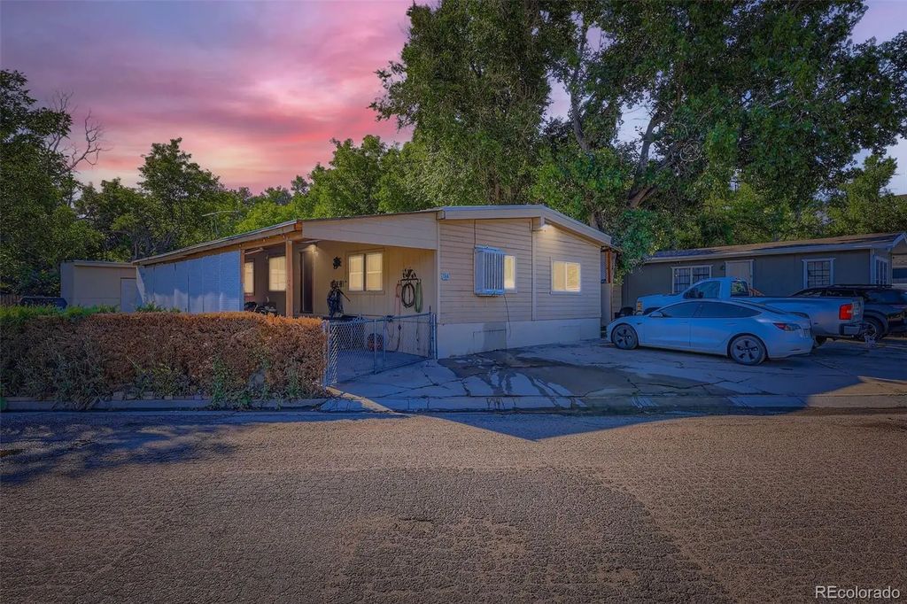5400 Sheridan Boulevard, Arvada