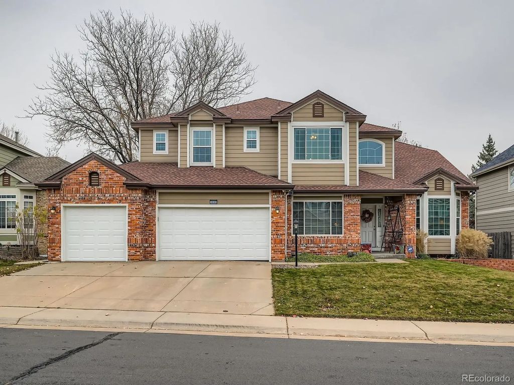 5860 S Espana Street, Aurora
