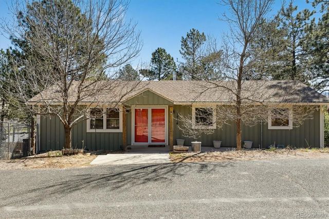 7904 Hill Crest Drive, Louviers