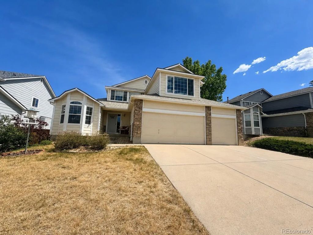 19555 E Tufts Circle, Aurora