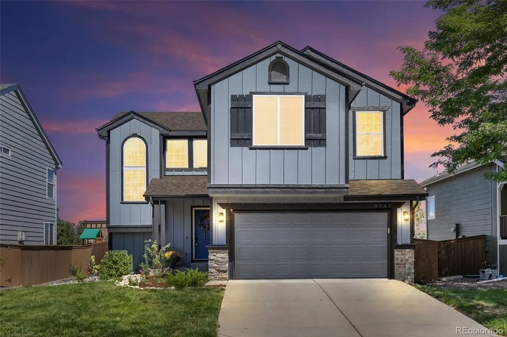 9747 Burberry Way, Highlands Ranch