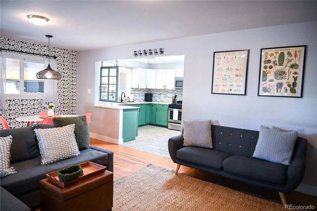 7051 Ruth Way, Denver