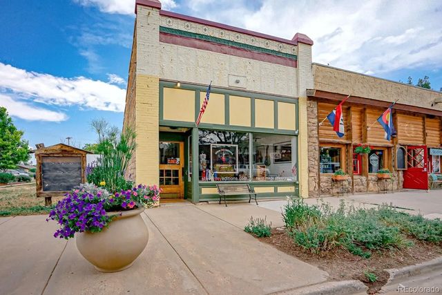 203 S Main Street, La Veta