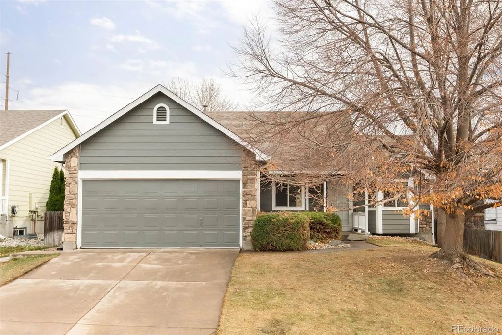 20063 E Tufts Drive, Centennial