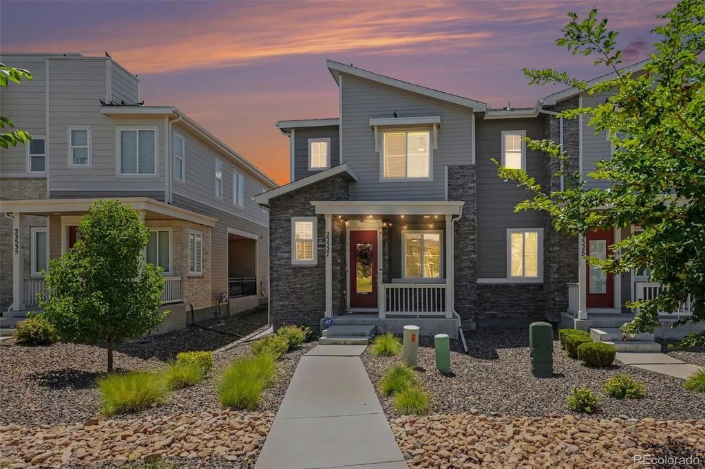 23527 E 5th Place, Aurora