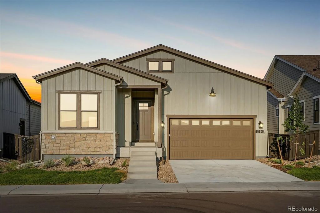 11146 Stonepath Street, Littleton