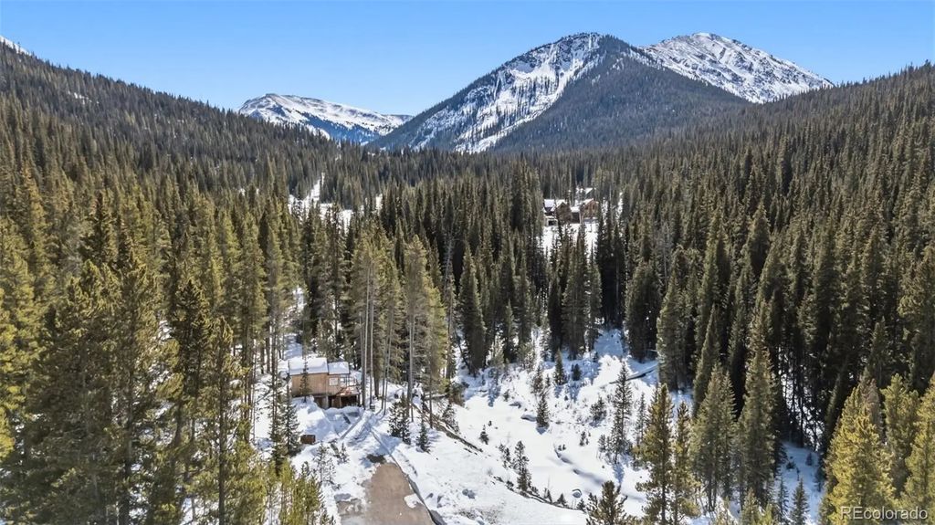 5080 Montezuma Road, Montezuma