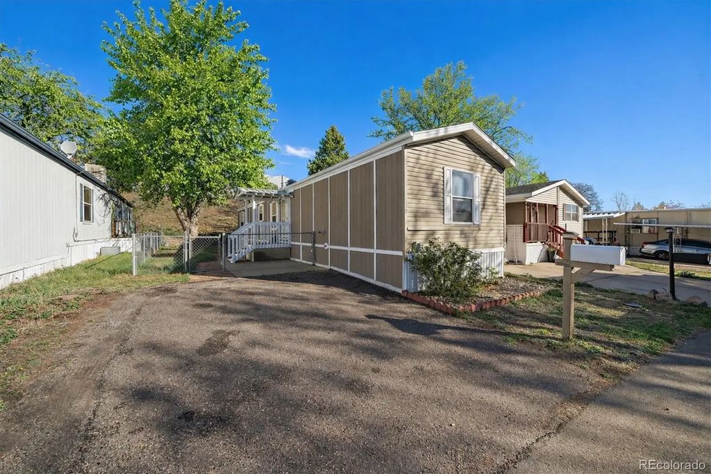 159 Mallard Street, Golden