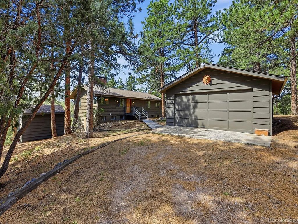 7062 Peaceful Hills Road, Morrison