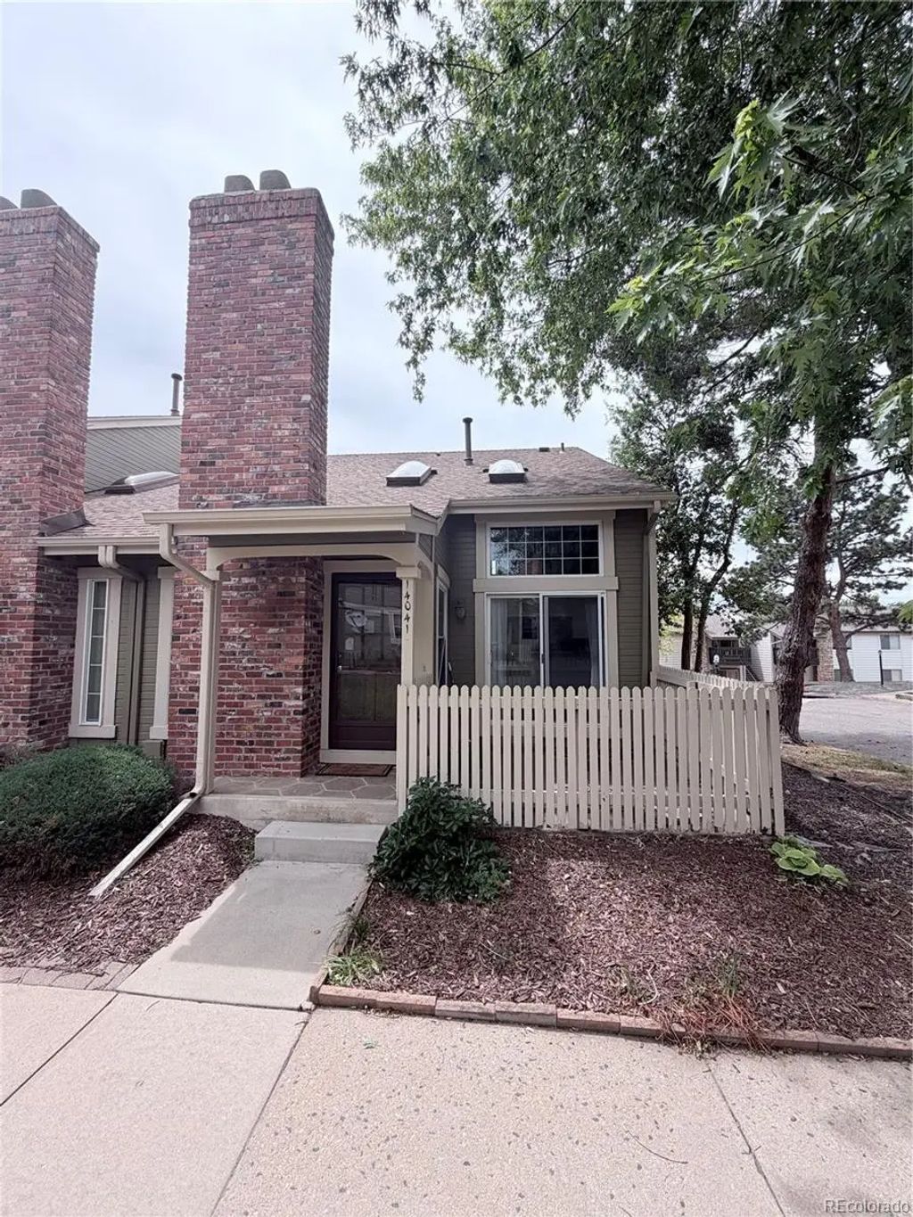 14041 E Radcliff Circle, Aurora