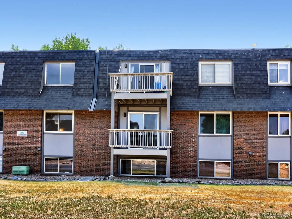 190 E Highline Circle 202, Centennial