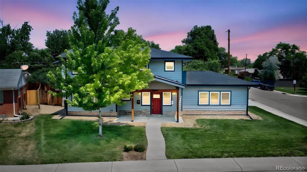 3301 W Union Avenue, Englewood