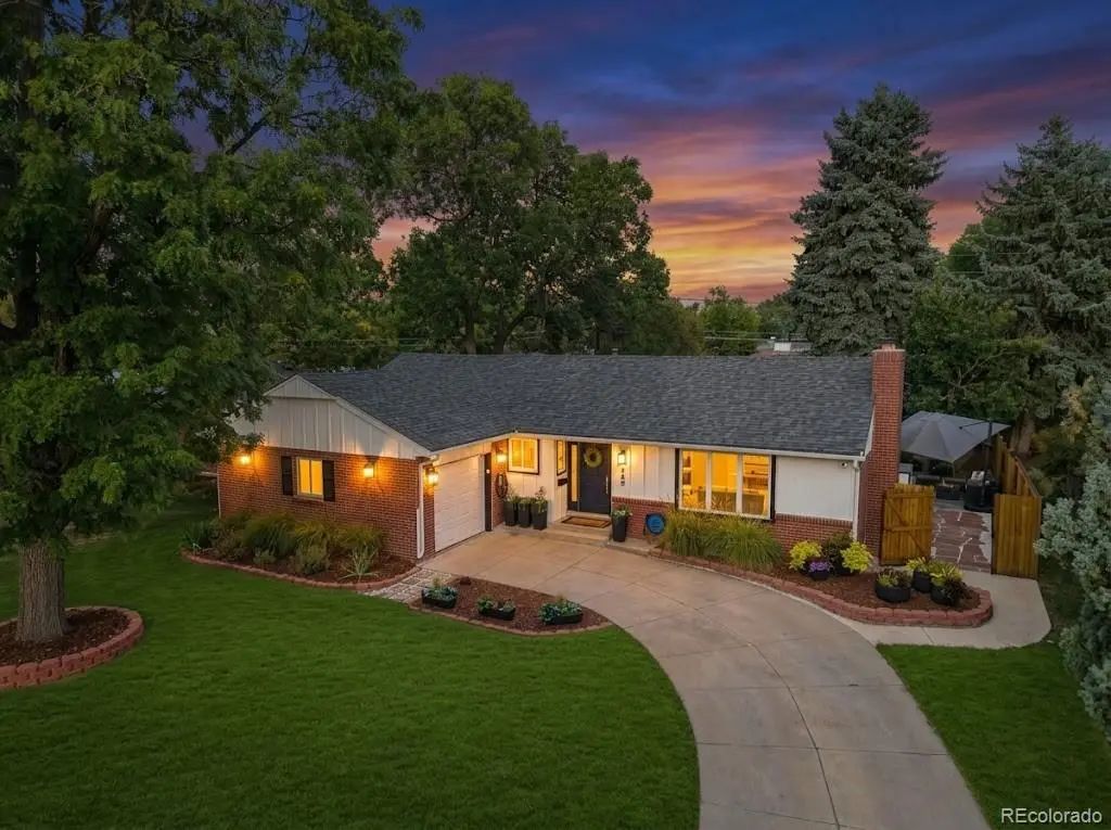 980 S Hudson Street, Denver