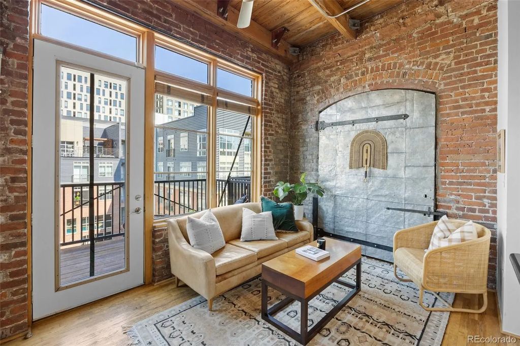 2960 Inca Street 408, Denver