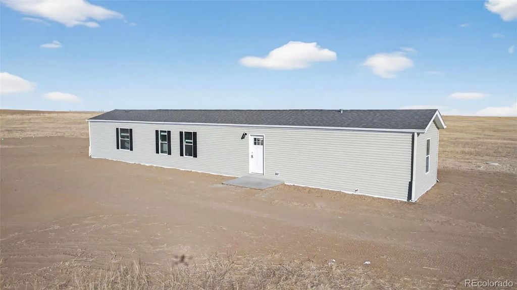 6175 N Ramah Highway, Yoder