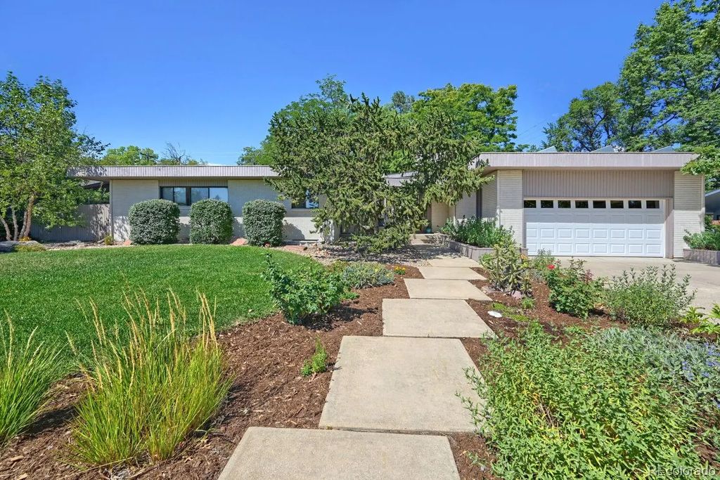 325 Mohawk Drive, Boulder