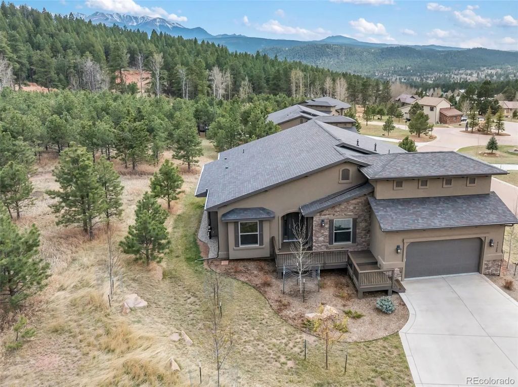 1120 Highlands, Woodland Park