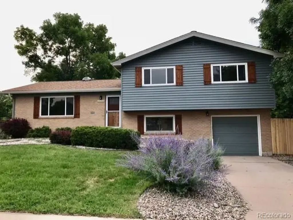 2285 E Noble Street, Centennial