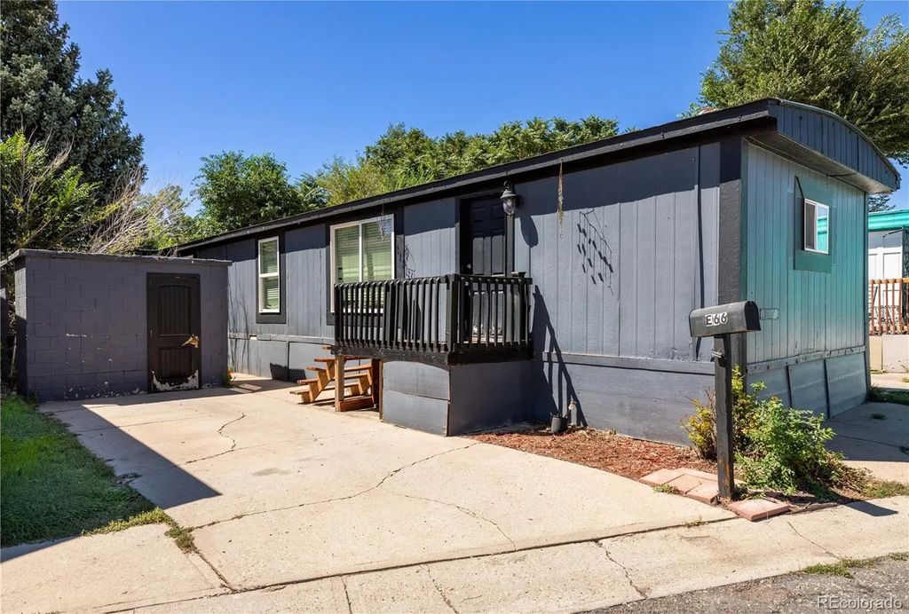 14701 E Colfax Avenue, Aurora