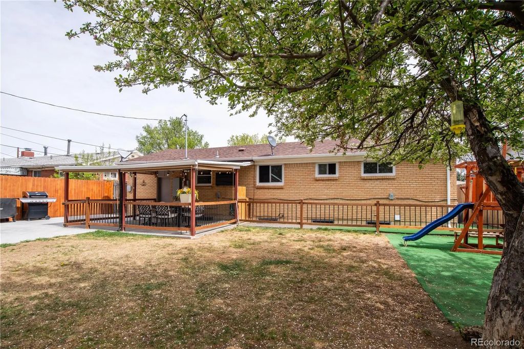9271 Grove Street, Westminster