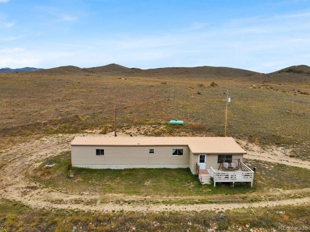 2000 County Road 241, Westcliffe