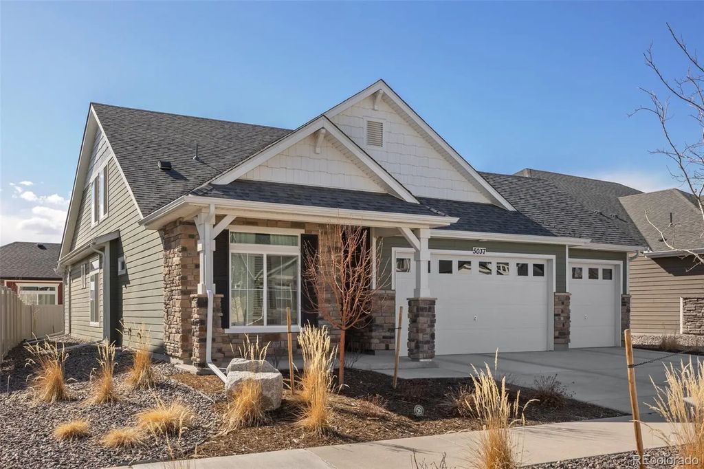 5037 N Quemoy Street, Aurora