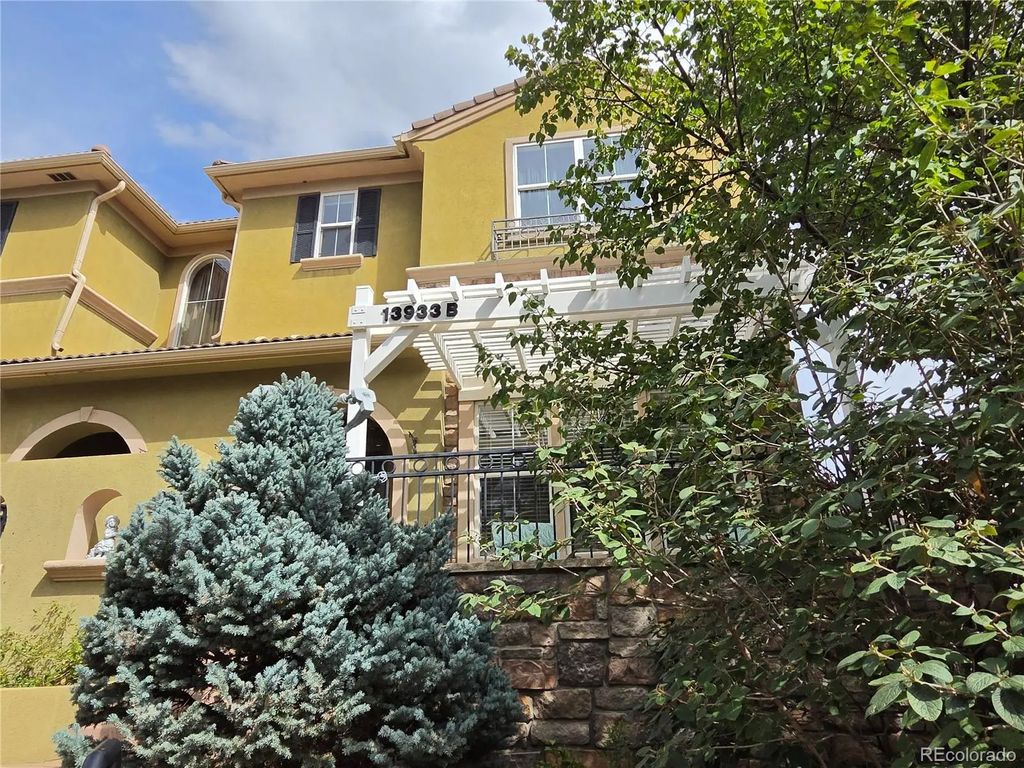 13933 E Princeton Place B, Aurora