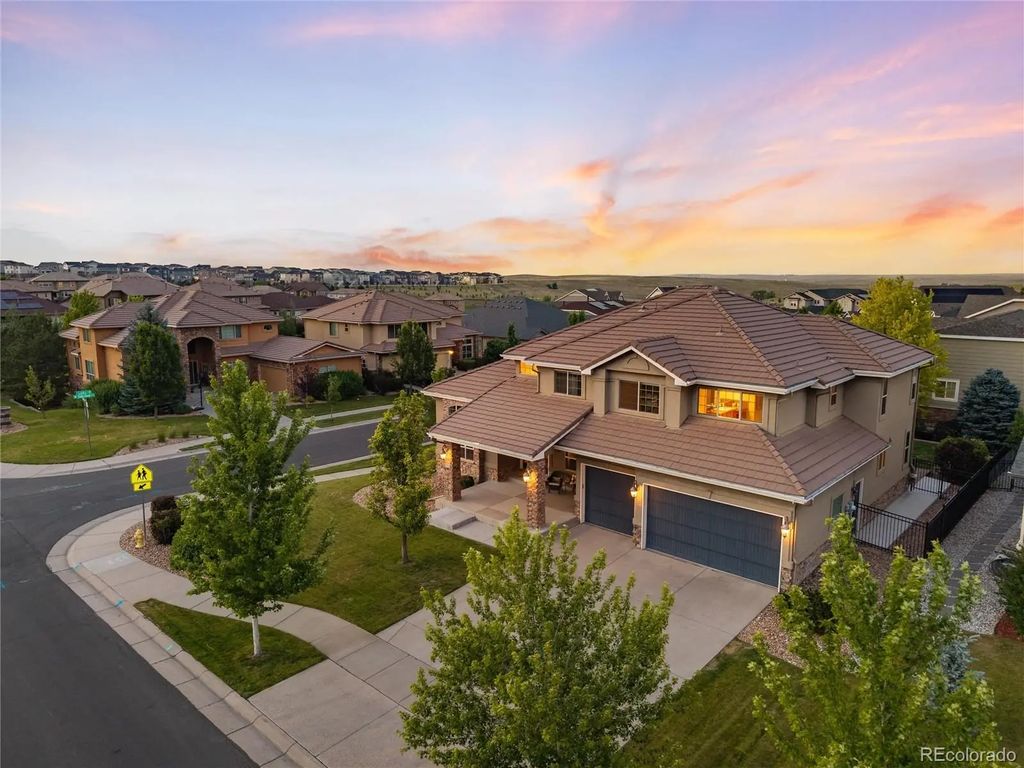 7750 S Blackstone Parkway, Aurora