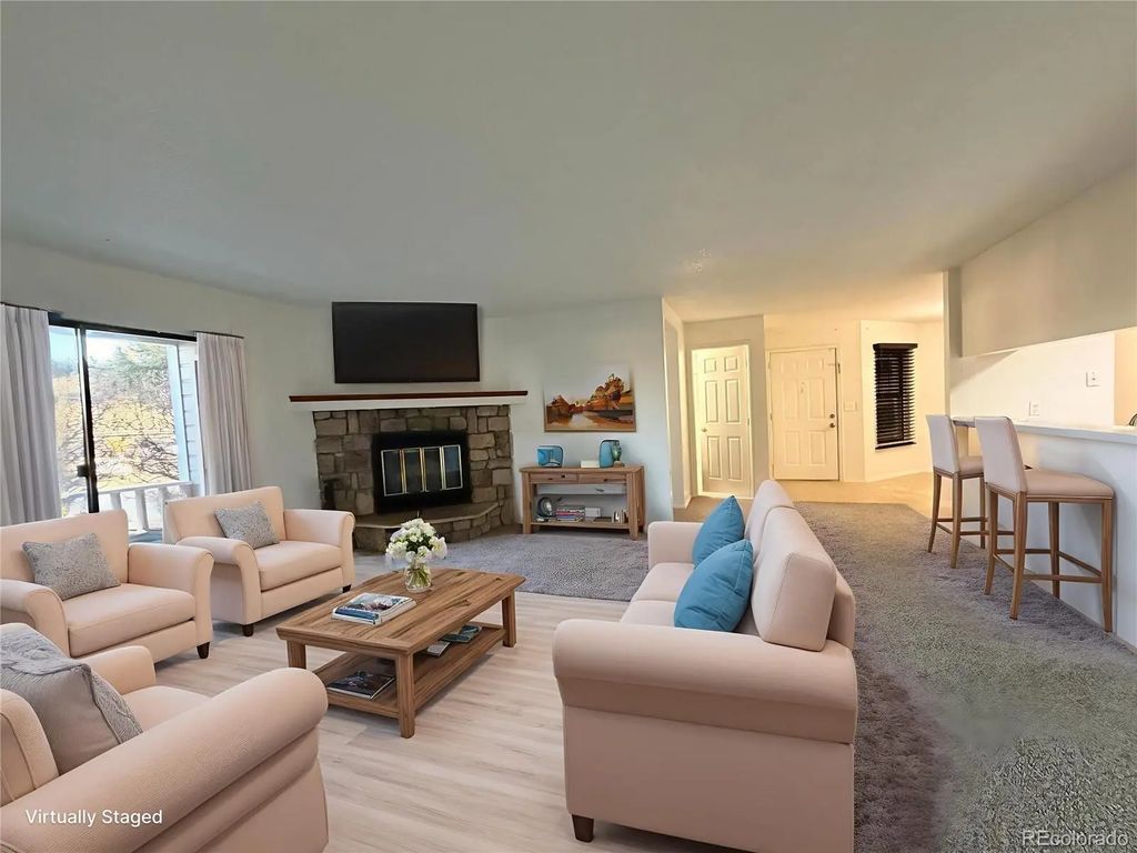 12043 W Cross Drive 107, Littleton