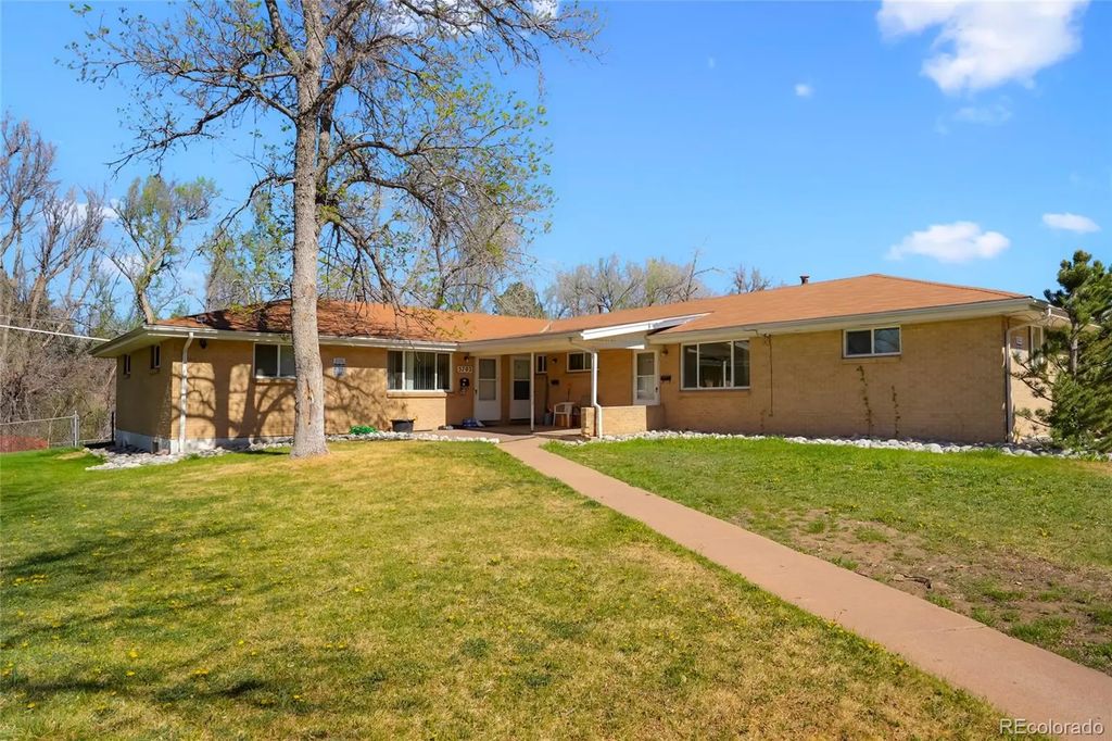 5702 S Pearl Street, Littleton