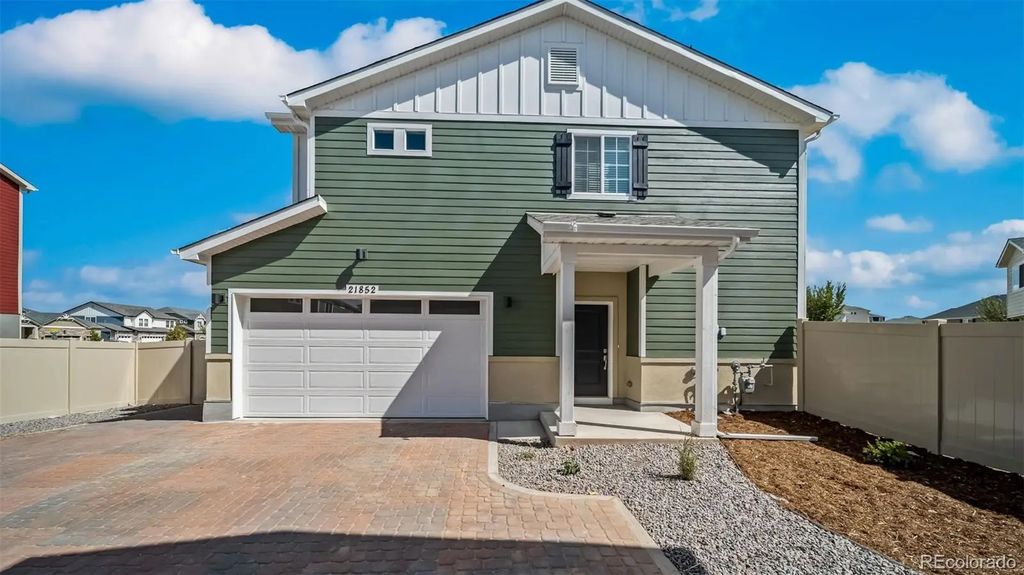 21852 E 46th Place, Aurora