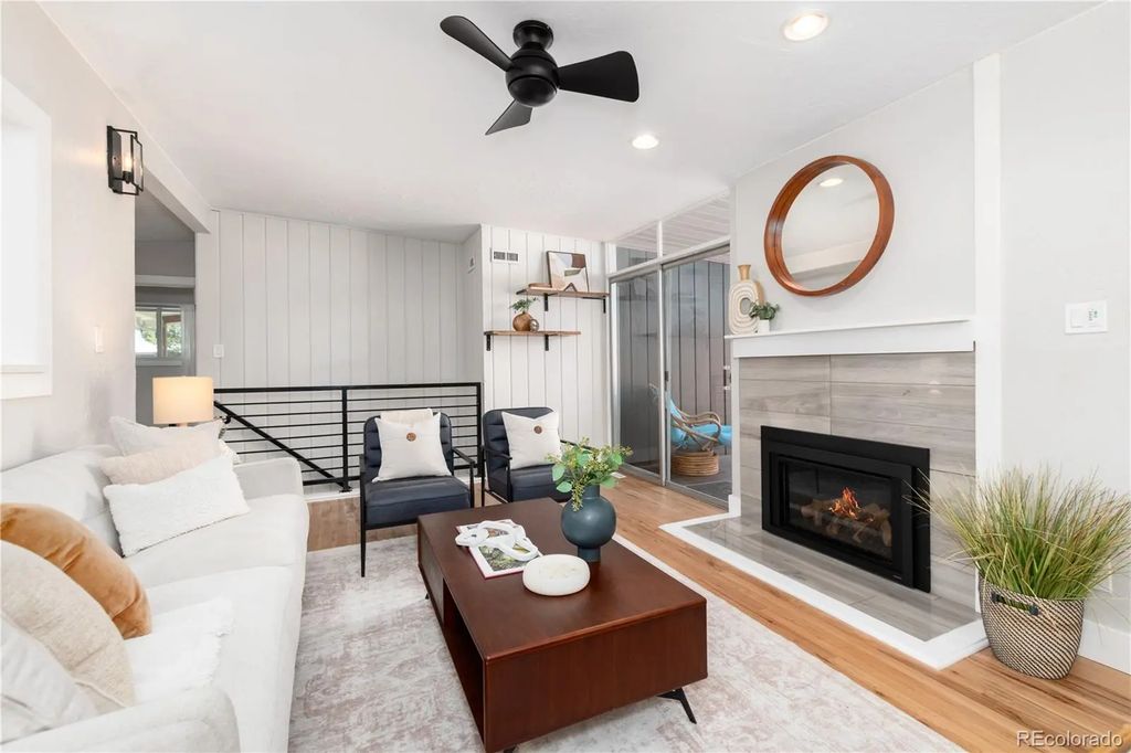 435 S Xanadu Street, Aurora