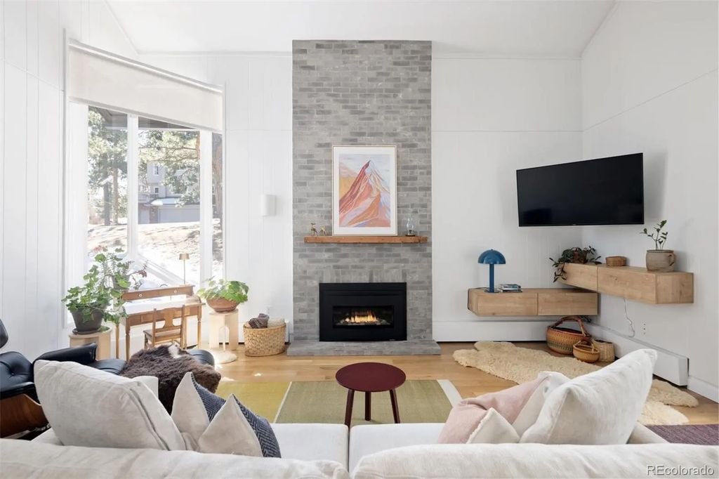 2378 Hearth Drive 19, Evergreen
