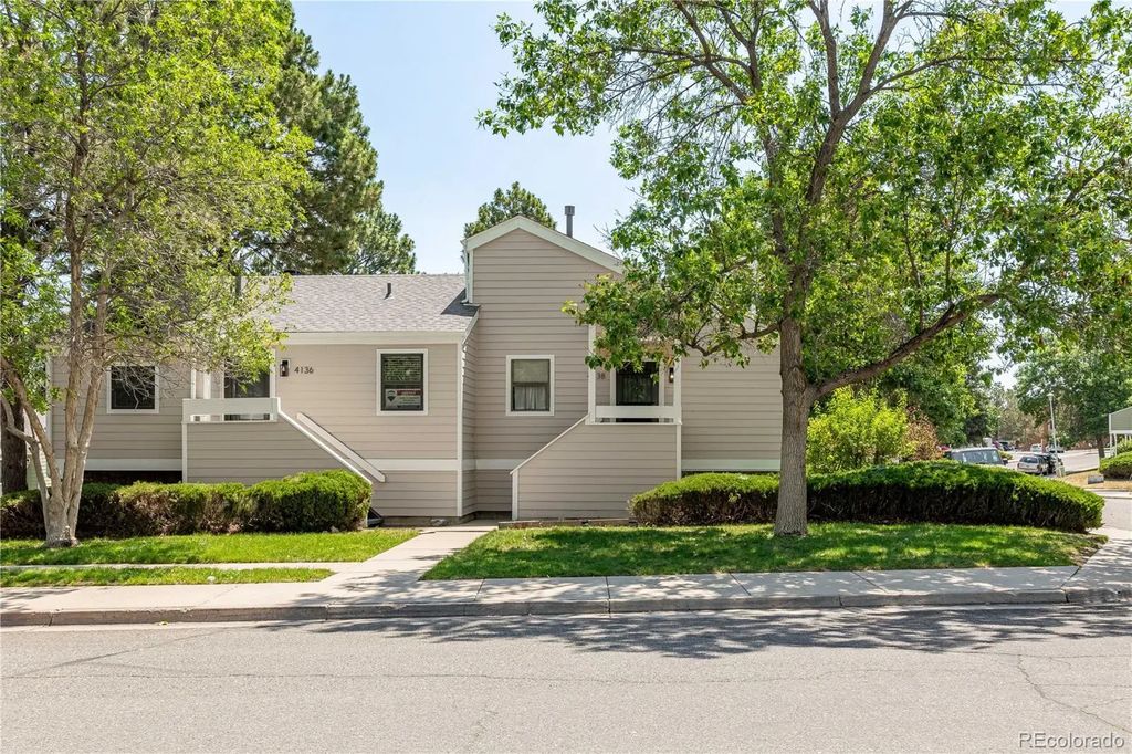 4138 S Rifle Way, Aurora